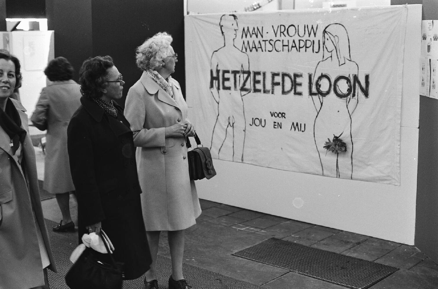 Manifestatie 'Emancipade' in de Jaarbeurs in Utrecht, Man Vrouw Maatschappij, 22 mei 1975. Beeld: Bert Verhoeff, Nationaal Archief / Anefo.